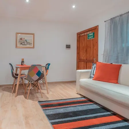 Collection - V45 Apartamento Valeta